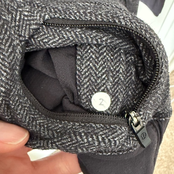 Lululemon Think Fast Hoodie - Picture 7 of 7